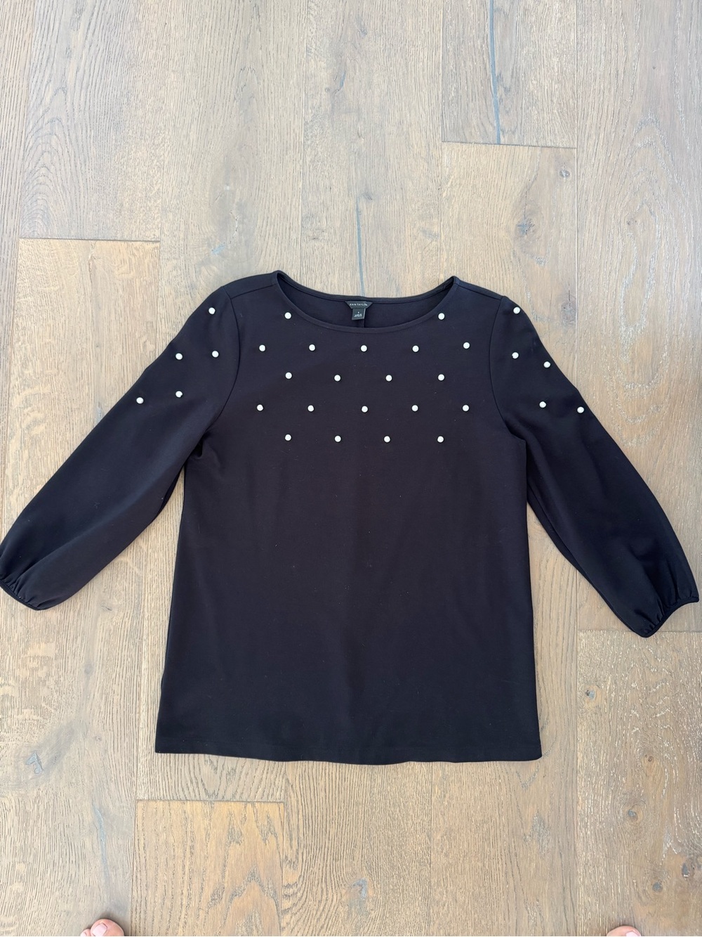 Ann Taylor Black Long-Sleeve Top with Pearl Studs